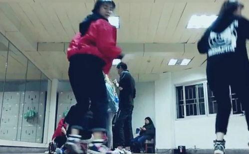 成人礼排练视频,青春蜕变，共赴成长之旅